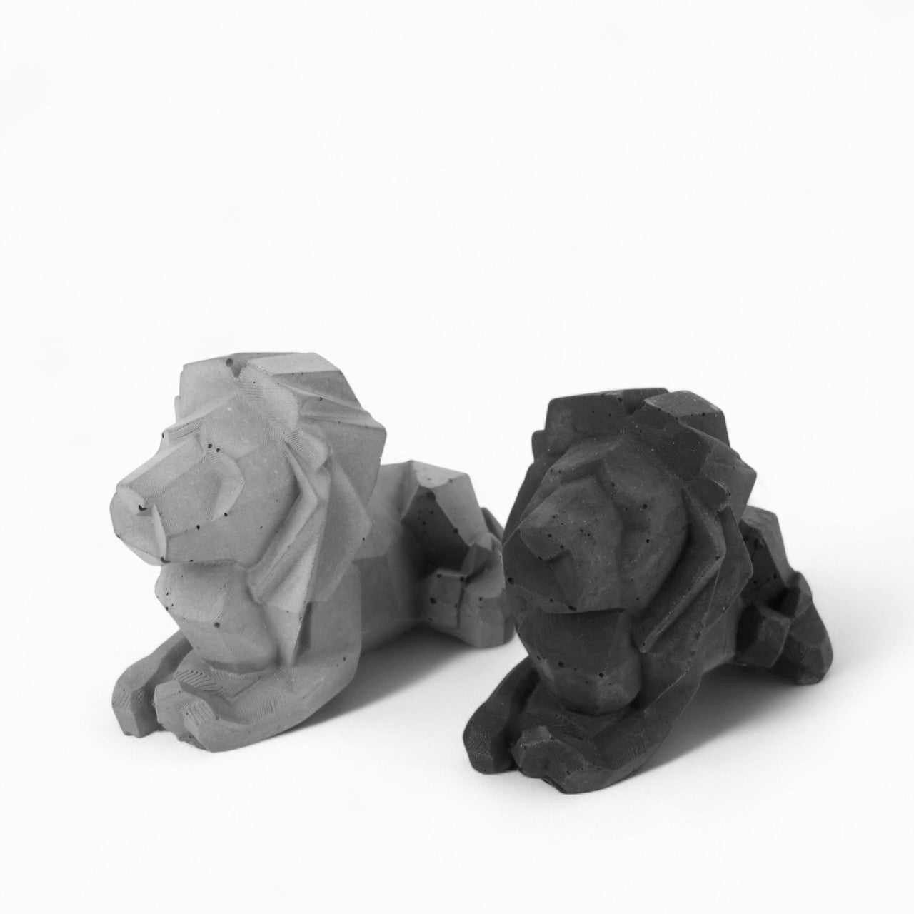 Lejon | Löwe aus Beton